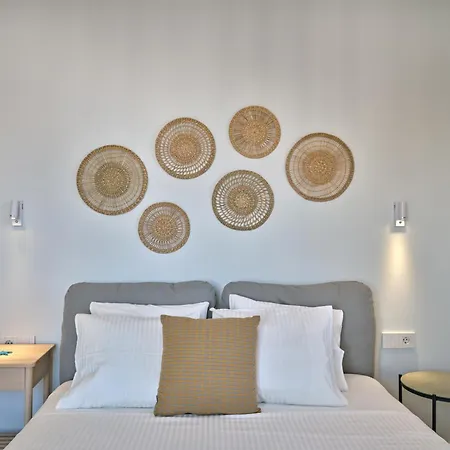 Carla With Panoramic Sea Views In Paros فيلة Aspro Chorio